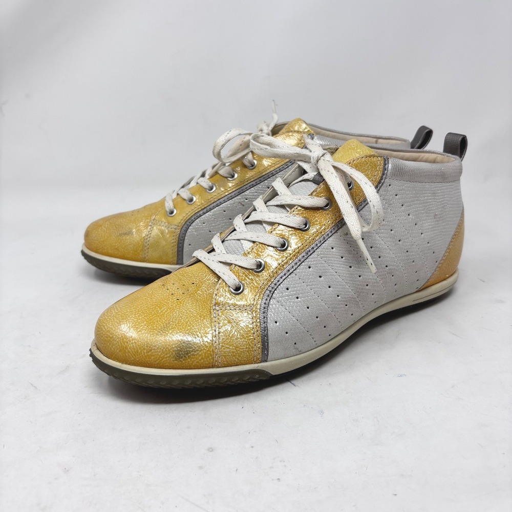 Ecco Mid Top Golf Shoes Womens Size 40/9 HydroMax Metallic Yellow Leather